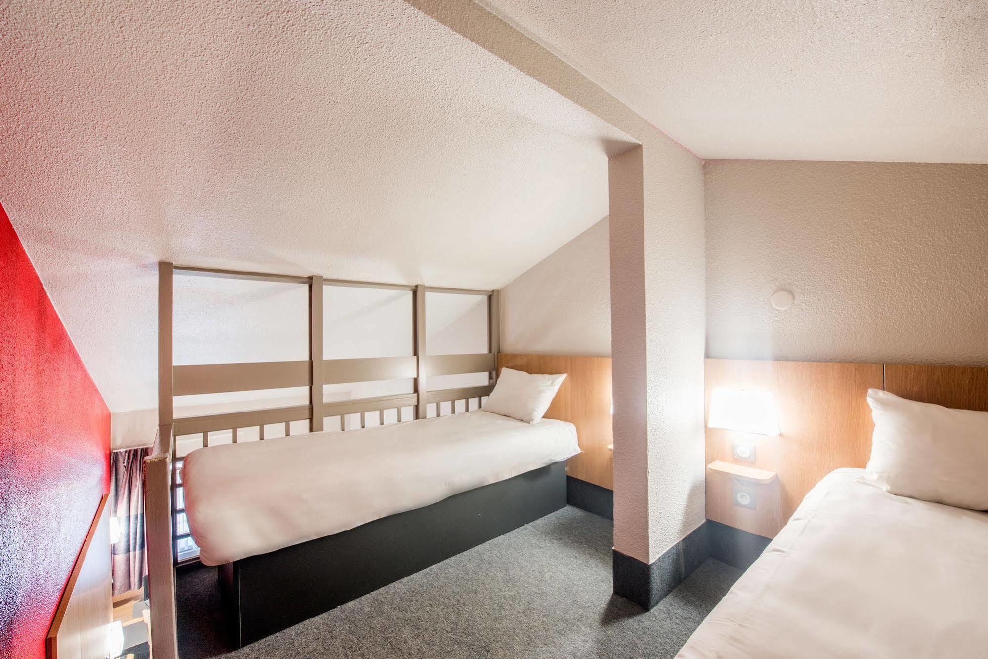 B&B Hotel Brest Kergaradec Aeroport Gouesnou Екстер'єр фото